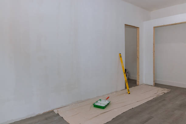 Best Fire-Damaged Drywall Repair  in Hubbard, OR